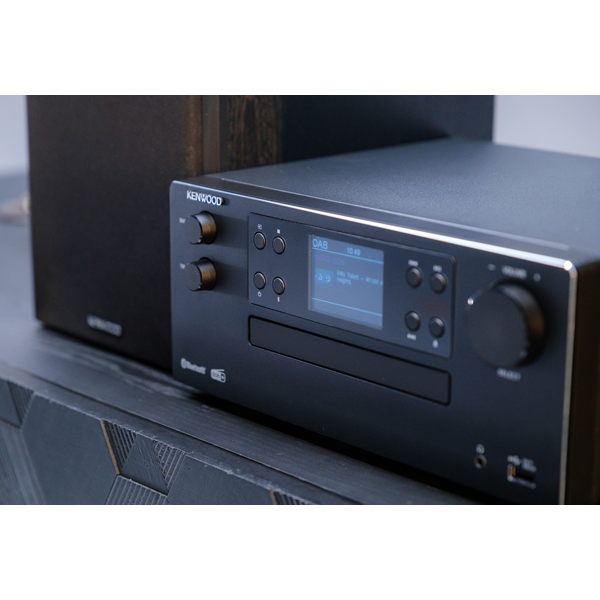 Kenwood M-925DAB