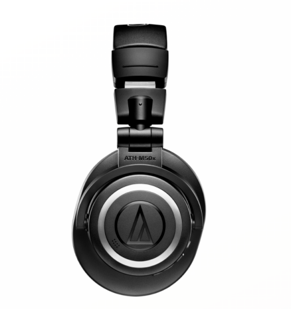 audio-technica ATH-M50xBT2