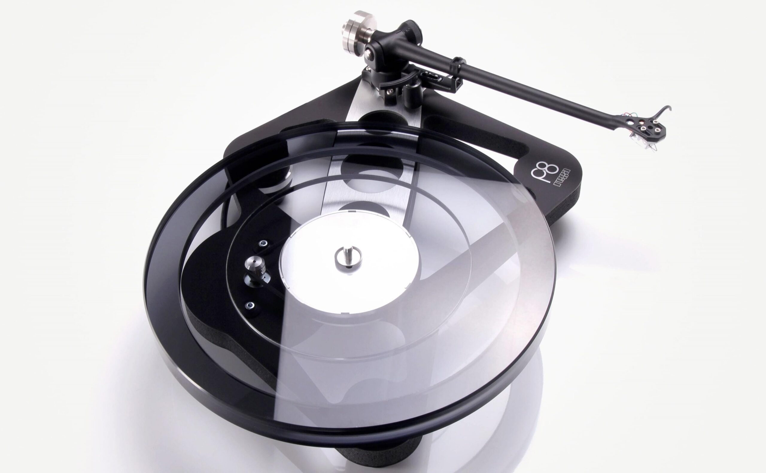 Rega Planar 8