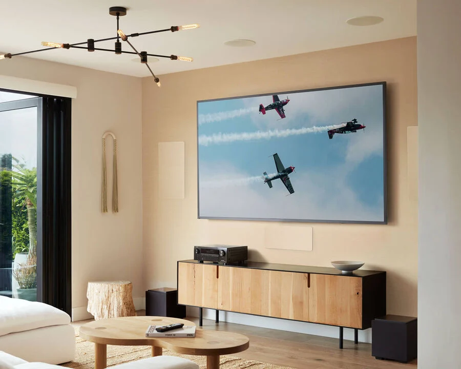 Dolby Atmos kodukino Denon AVC-X3800H ressiiveriga