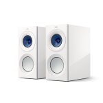 reference-1-bookshelf-speaker_sp4048c_product__front-side.jpg