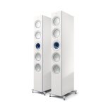 reference-5-floorstanding-speaker_sp4050c_product__front-side.jpg